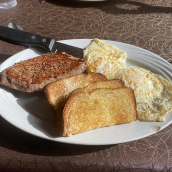 Bj's Restaurant - Steak and eggs - Breakfast & Brunch Near Me - Wisconsin Dells, Wisconsin
