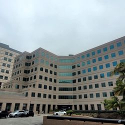 UCLA Medical Plaza
