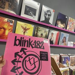 Pink Zeppelin Books & Records - Great selection