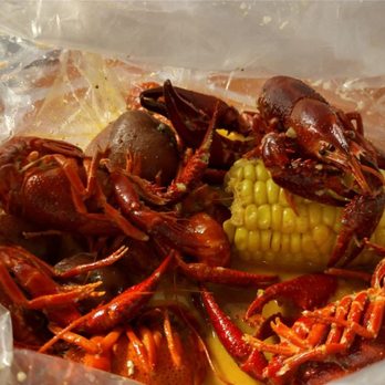 Boil Bay - 1lbs Crawfish, Boil Bay Special Sauce(Spicy) - Seafood Near Me - Colonial Heights, Virginia