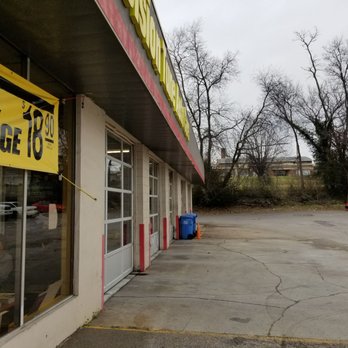 Precision Tune Auto Care - Garage doors - Auto Repair Near Me - Knoxville, Tennessee Precision Tune Auto Care - Garage doors - Auto Repair Near Me - Knoxville, Tennessee