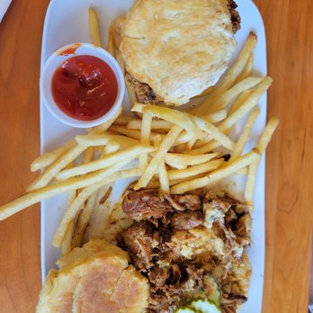 Ruby Sunshine Brook Highland - Chicken and pork sliders with fries - Breakfast & Brunch Near Me - Birmingham, Alabama