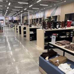 Macy's Chesterfield Commons - Shoe section