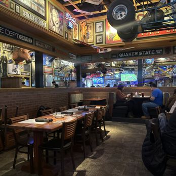 54th Street Restaurant & Drafthouse - Inside soace - Bars Near Me - San Antonio, Texas