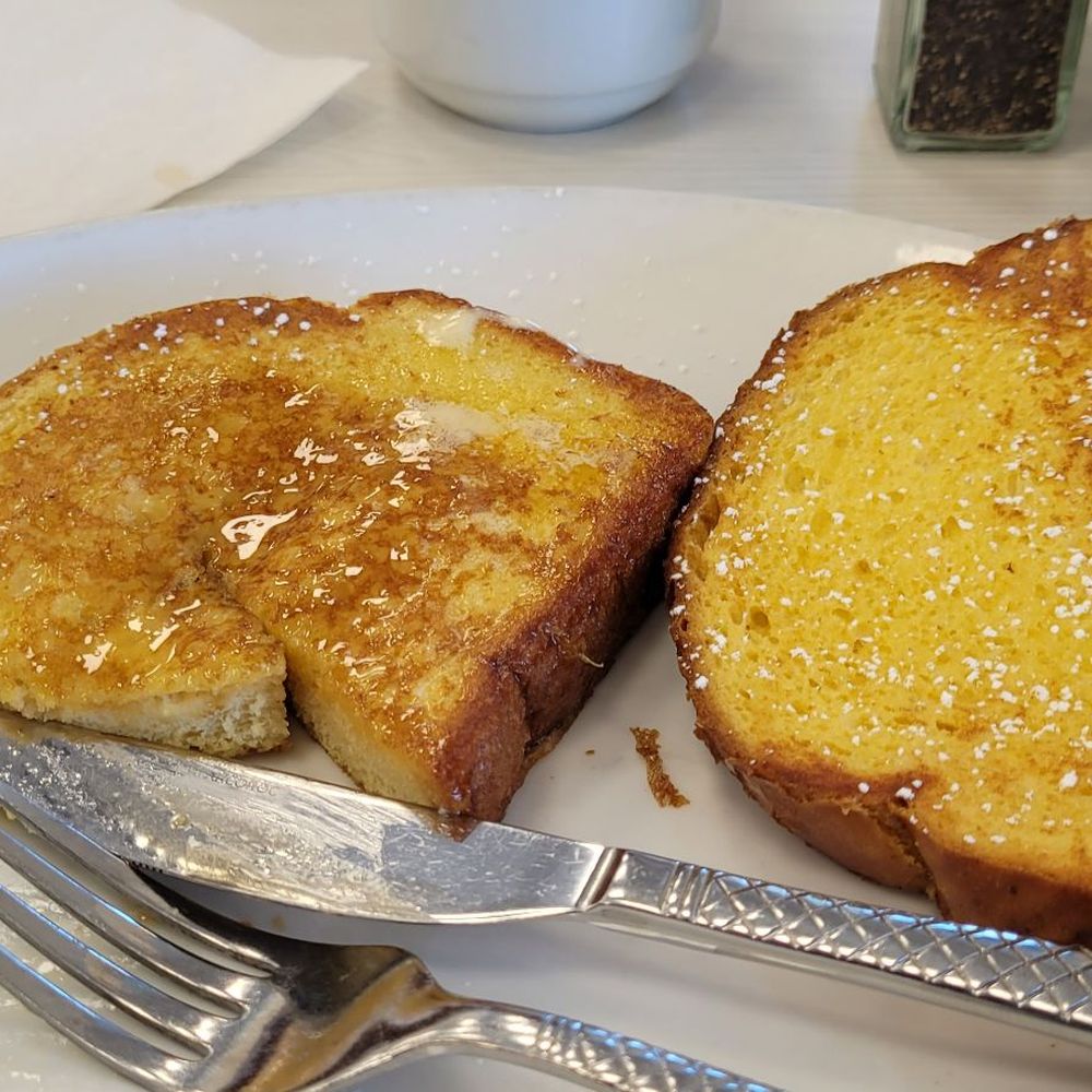 Le Peep Restaurant - Breakfast & Brunch Near Me - Indianapolis, Indiana