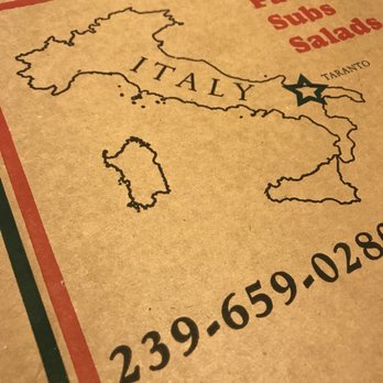 Peppi's Pizzeria - Pizza Near Me - Naples, Florida Peppi's Pizzeria - Pizza Near Me - Naples, Florida