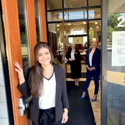 D J Bitzan Jewelers - We will always open the door and welcome you in!