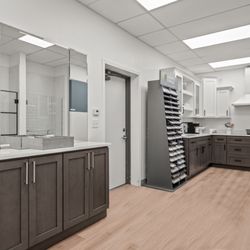 Henderson Glass - Henderson Glass Troy Showroom
