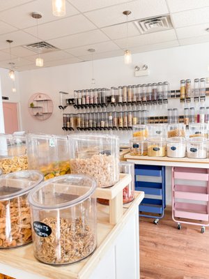 THE ECO FLAMINGO - Updated January 2025 - 22 Reviews - 4750 N Rockwell