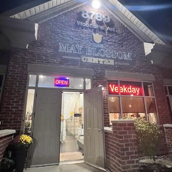 May Blossom Centre - Acupuncture Near Me - Markham, Ontario May Blossom Centre - Acupuncture Near Me - Markham, Ontario