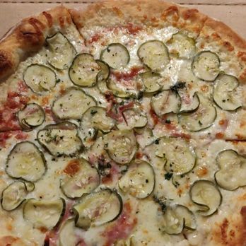 Bob's Pizza - The famous "Pickle Pizza" (takeout due to the lockdown) - Pizza Near Me - Chicago, Illinois Bob's Pizza - The famous "Pickle Pizza" (takeout due to the lockdown) - Pizza Near Me - Chicago, Illinois