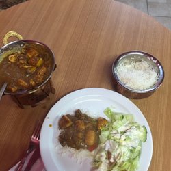 Manni's Kebap - Dieses Gericht heißt Chicken Kashimiri und in der Karte steht Scharf und es war scharf und lecker. Definitiv zum weiterempfehlen.