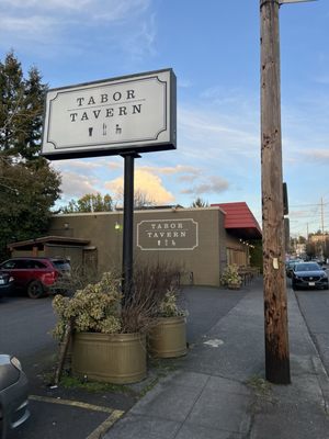 Tabor Tavern by null
