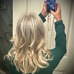 Pasha Salon - Amber is amazing.  Never disappointed in her hair cuts.  I have fine hair and she is able to make it look full and stylish.