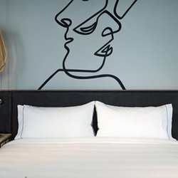 Renaissance Montreal Downtown Hotel