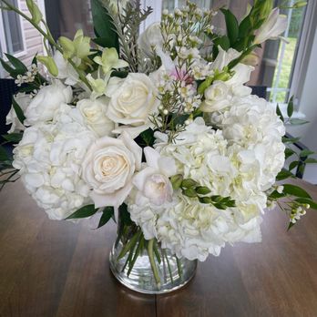Wild Root Florist & Gift Shop - Florists Near Me - Spring Hill, Tennessee Wild Root Florist & Gift Shop - Florists Near Me - Spring Hill, Tennessee