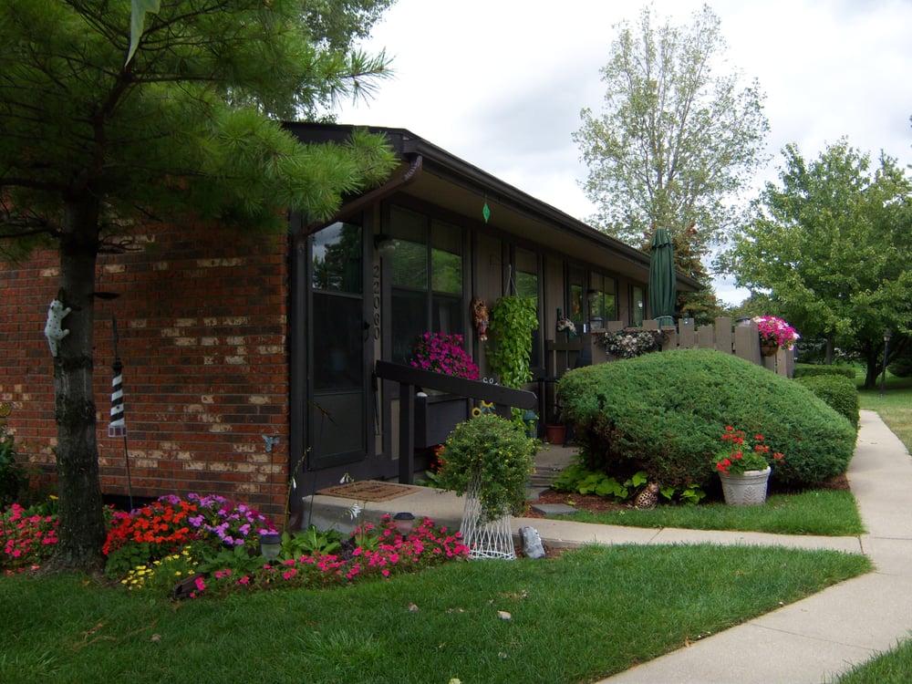 BRUNSWICK APARTMENTS Updated August 2024 21904 Brunswick Dr