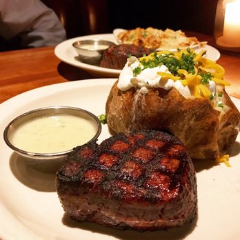 J. Alexander's - worth the hour wait - Steakhouses Near Me - Plantation, Florida