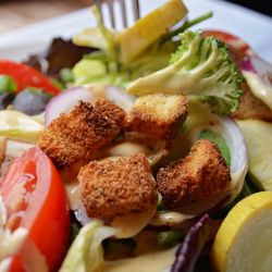 Jeremiah's Restaurant & Lounge