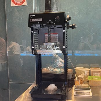 Kiyoraka - Special Japanese shaved ice machine. See the remainder of the block being squeezed down? - Shaved Ice Near Me - Irvine, California