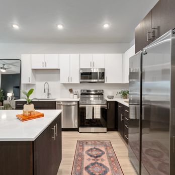 Vine at Panorama - Brand New Appliances and Luxury Finishes - Apartments Near Me - Denver, Colorado Vine at Panorama - Brand New Appliances and Luxury Finishes - Apartments Near Me - Denver, Colorado