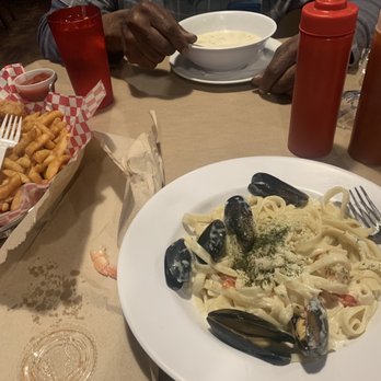 Tasty Crab - Seafood pasta, fried scallops, clam chowder! - Seafood Near Me - Richmond, Virginia