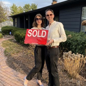 Bill Sweatt - Edina Realty - Welcome new neighbors! Happy to have you in the 'hood. I hope you'll love it here. We sure do! - Real Estate Agents Near Me - Edina, Minnesota Bill Sweatt - Edina Realty - Welcome new neighbors! Happy to have you in the 'hood. I hope you'll love it here. We sure do! - Real Estate Agents Near Me - Edina, Minnesota