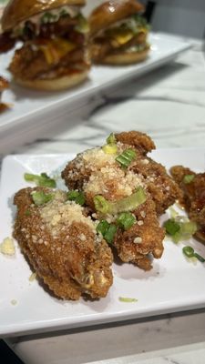 Crisppi's | Miami by null