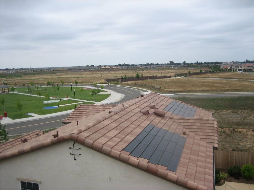 Slide of Brazil Quality Roofing