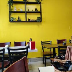 Viet Chay Vegetarian Cuisine - Inside