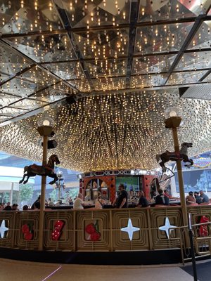 Carousel Bar by null