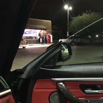 Circle K - Redbox... with a druggie being shady next to it! lol - Gas Stations Near Me - Phoenix, Arizona