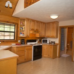 Enchanted Forest Resort - Dogwood Lodge Kitchen