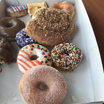 Pam's Donuts - no cap the best donuts - Donuts Near Me - Temecula, California