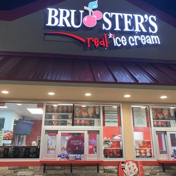 Bruster's Real Ice Cream - Order window - Desserts Near Me - Conroe, Texas Bruster's Real Ice Cream - Order window - Desserts Near Me - Conroe, Texas