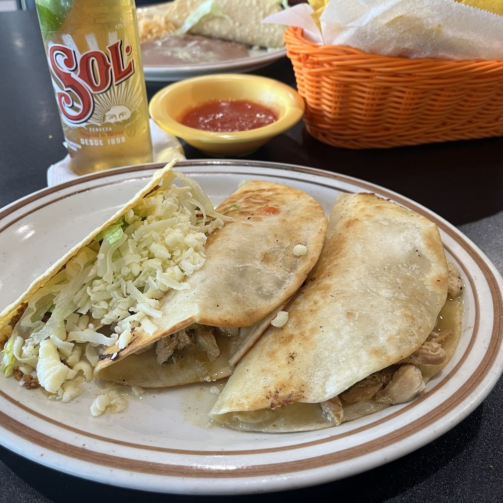 El Sombrero Logo