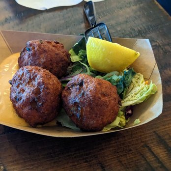 The Current Seafood Bar - Seafood Near Me - Sanford, Florida