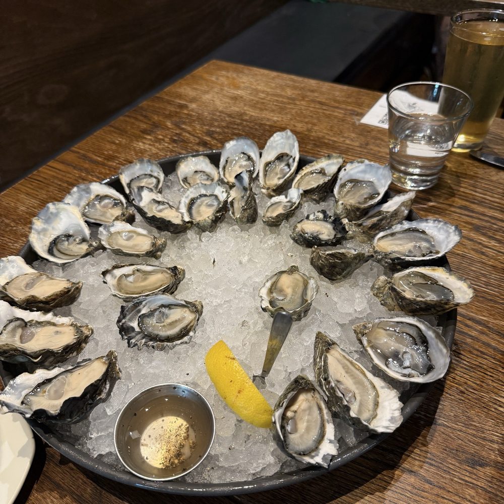 Taylor Shellfish Oyster Bar - Seafood Near Me - Seattle, Washington Taylor Shellfish Oyster Bar - Seafood Near Me - Seattle, Washington