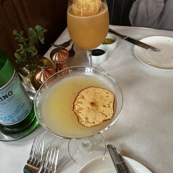 The Huntley Taverne - Apple Cider Sangria + Ginger Pear Martini - New American Near Me - Summit, New Jersey