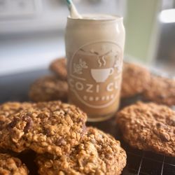 Cozi Cup Coffee - Housemade treats, select house syrups, and amazing coffee 10/10