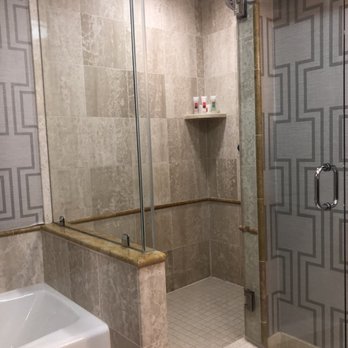 Hotel AKA Back Bay - Shower - Hotels Near Me - Boston, Massachusetts Hotel AKA Back Bay - Shower - Hotels Near Me - Boston, Massachusetts