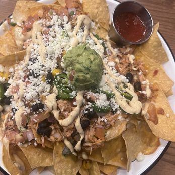 30hop - 30 Nachos with chicken - Breakfast & Brunch Near Me - OMAHA N, Nebraska 30hop - 30 Nachos with chicken - Breakfast & Brunch Near Me - OMAHA N, Nebraska