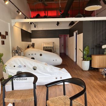 Hype Wellness Studio - Hyperbaric Oxygen Therapy - Undersea/Hyperbaric Medicine Near Me - San Juan Capistrano, California Hype Wellness Studio - Hyperbaric Oxygen Therapy - Undersea/Hyperbaric Medicine Near Me - San Juan Capistrano, California