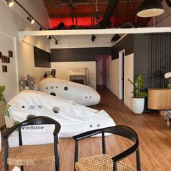 Hype Wellness Studio - Hyperbaric Oxygen Therapy