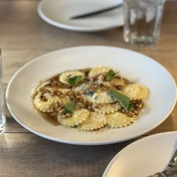 Monti's - Goat Cheese Ravioli