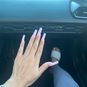 Topline Nails and Lashes - Full set - Nail Salons Near Me - Pico Rivera, California