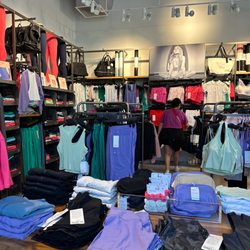 lululemon