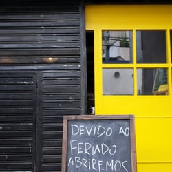 Aviso simpático de feriado