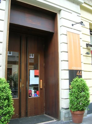 Kutschker 44 by null