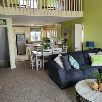 Kat's Cleaning - Home Cleaning Near Me - Newport, North Carolina